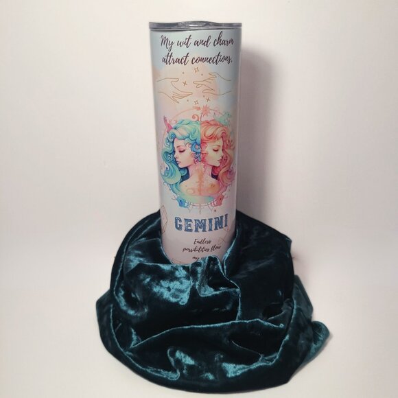 Witchy Gemini Tumbler – Mystical Zodiac 20 oz | Moon Magic Vibes - Picture 3 of 13